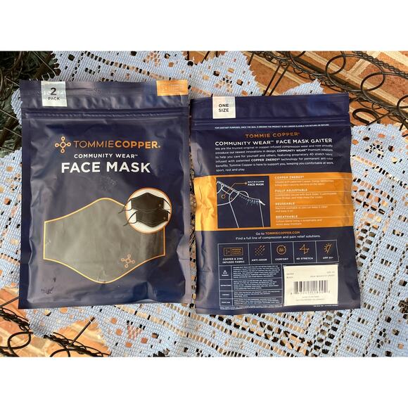 Tommie Copper Face Mask Community Wear Gaiter Black - Picture 2 of 3